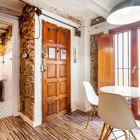 Loft Con Terraza En El Centro 아파트 *